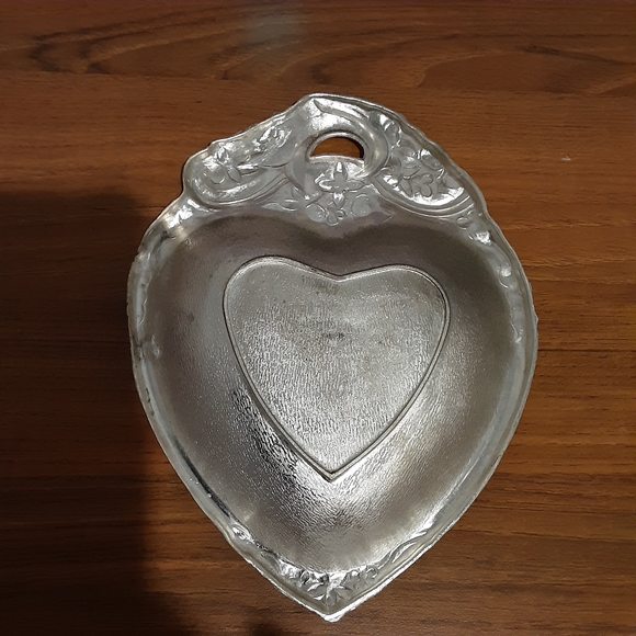 SILVER PLATED HEART SHAPED CANDY OR JEWELRY DISH (2 For $8) - Picture 2 of 4